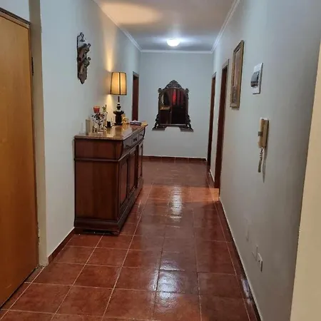 Very Big Apartment, Perfect Location *