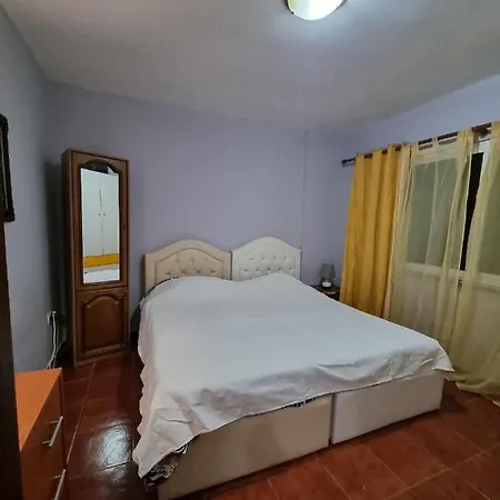 Very Big Apartment, Perfect Location Apartment *